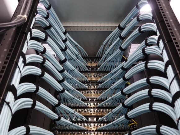 Structured Data Cabling (2)